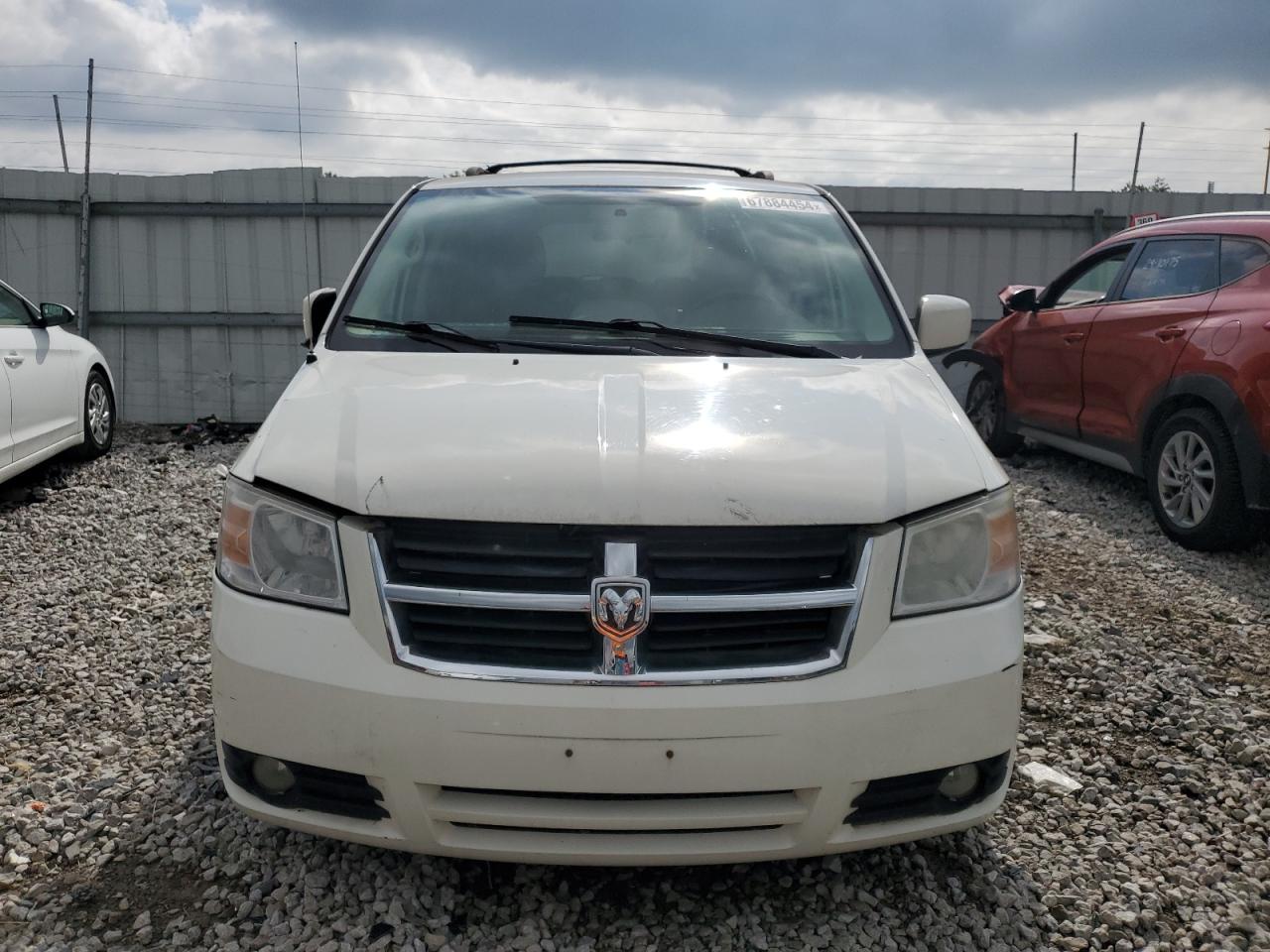2D4RN5D11AR120196 2010 Dodge Grand Caravan Sxt