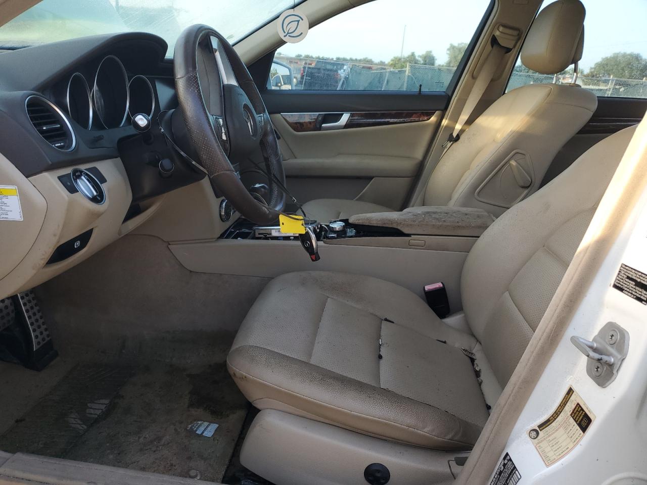 2013 Mercedes-Benz C 250 VIN: WDDGF4HB5DR266115 Lot: 65886124