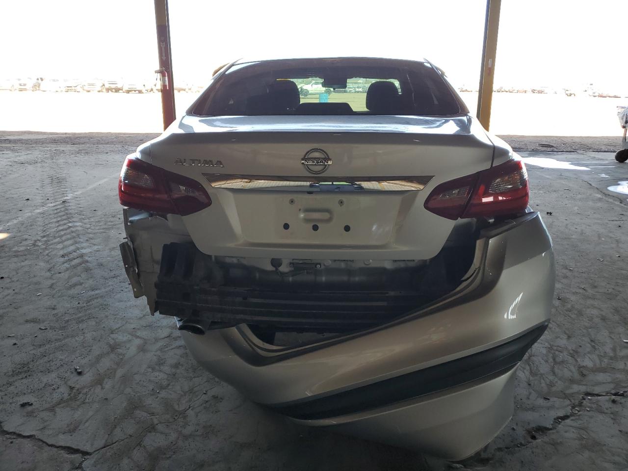 1N4AL3APXJC148350 2018 Nissan Altima 2.5