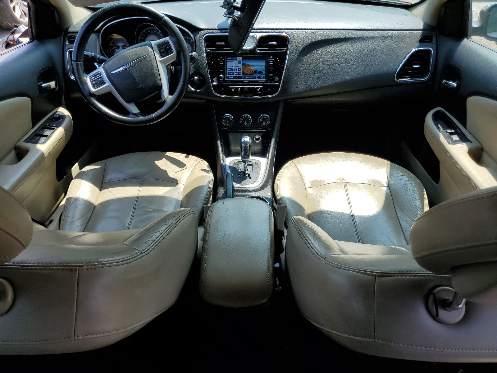 1C3CCBCB0CN308813 2012 Chrysler 200 Limited