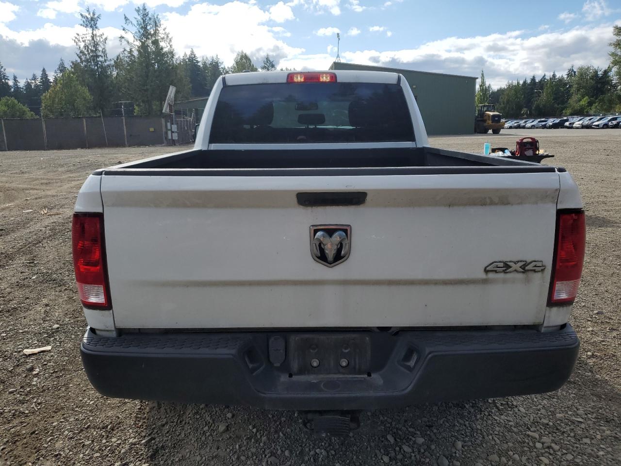 2018 Ram 1500 St VIN: 1C6RR7FG5JS190806 Lot: 67218034