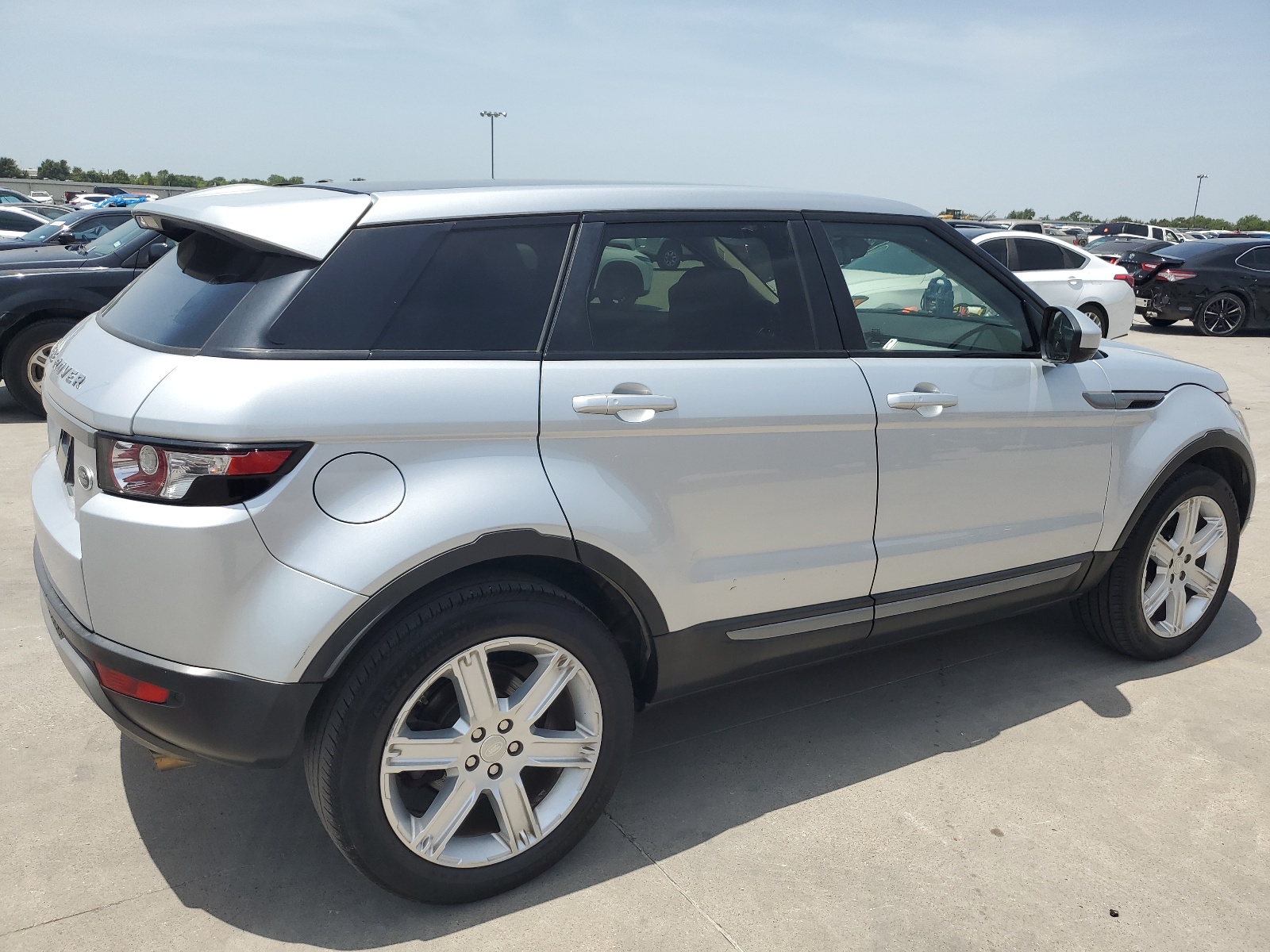 2015 Land Rover Range Rover Evoque Pure Plus vin: SALVP2BGXFH050463