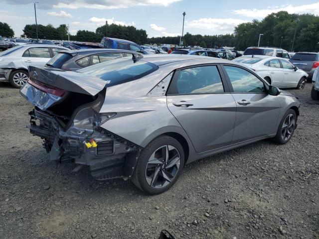 KMHLS4AG7PU429094 Hyundai Elantra SE 3