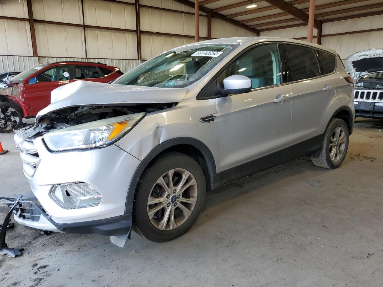 1FMCU9G97HUC96936 2017 FORD ESCAPE - Image 1