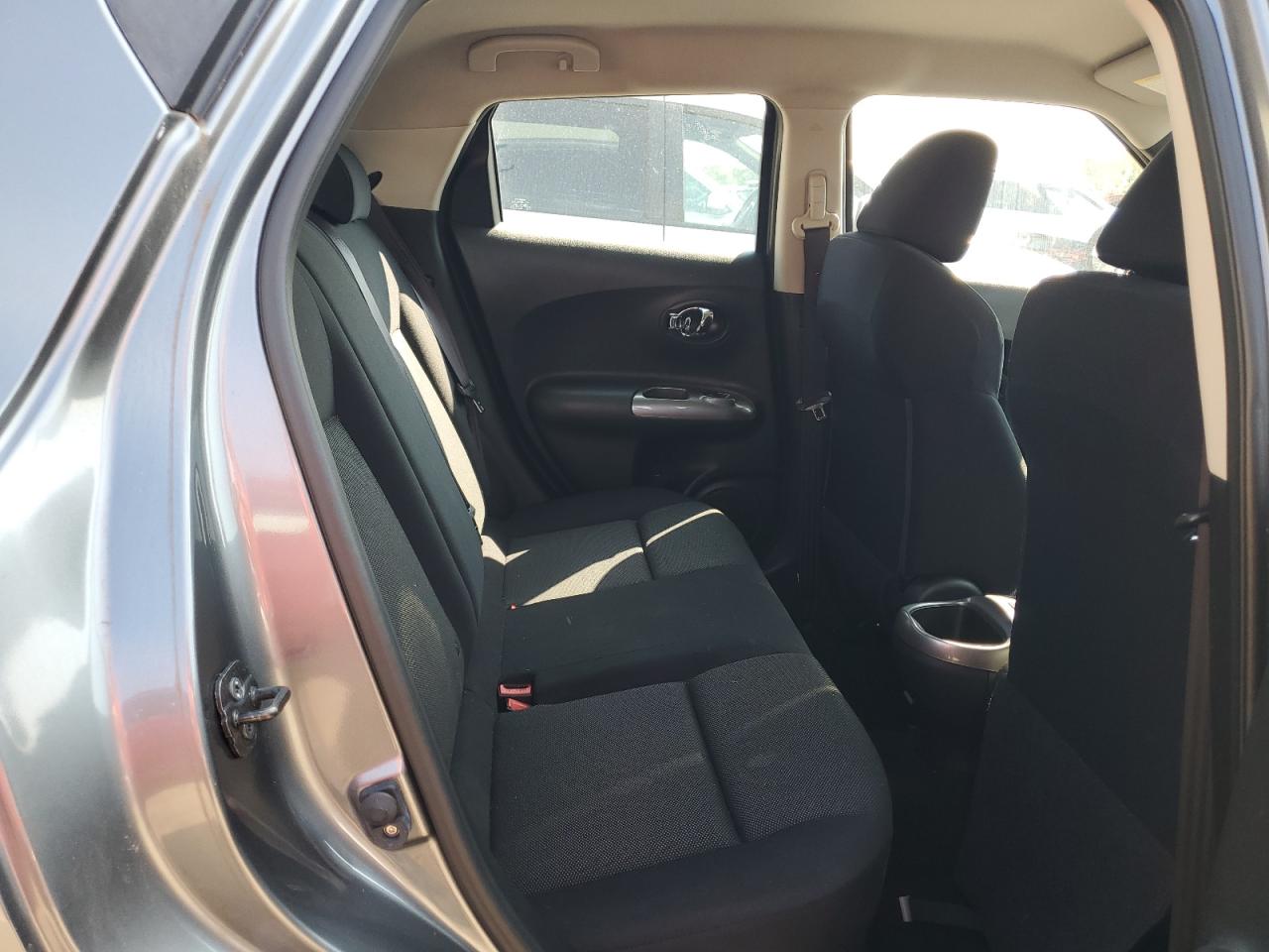 2013 Nissan Juke S VIN: JN8AF5MR4DT208206 Lot: 65986834