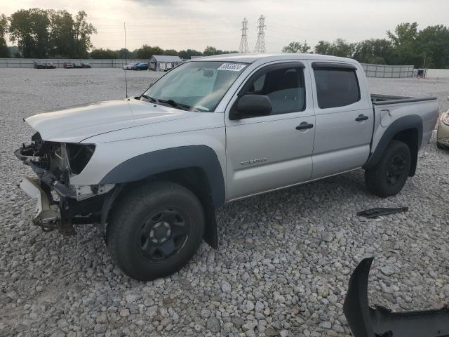 Pickups TOYOTA TACOMA 2012 Srebrny