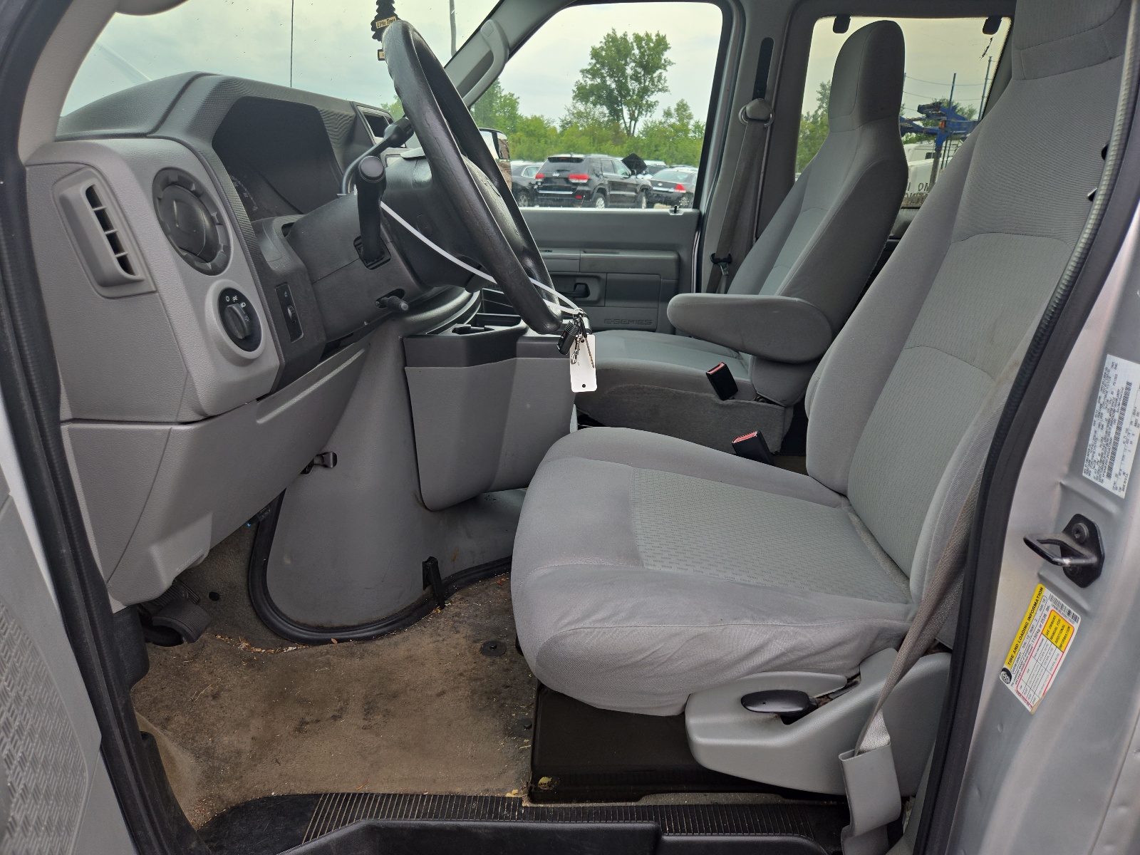 1FBNE3BL2CDA77650 2012 Ford Econoline E350 Super Duty Wagon