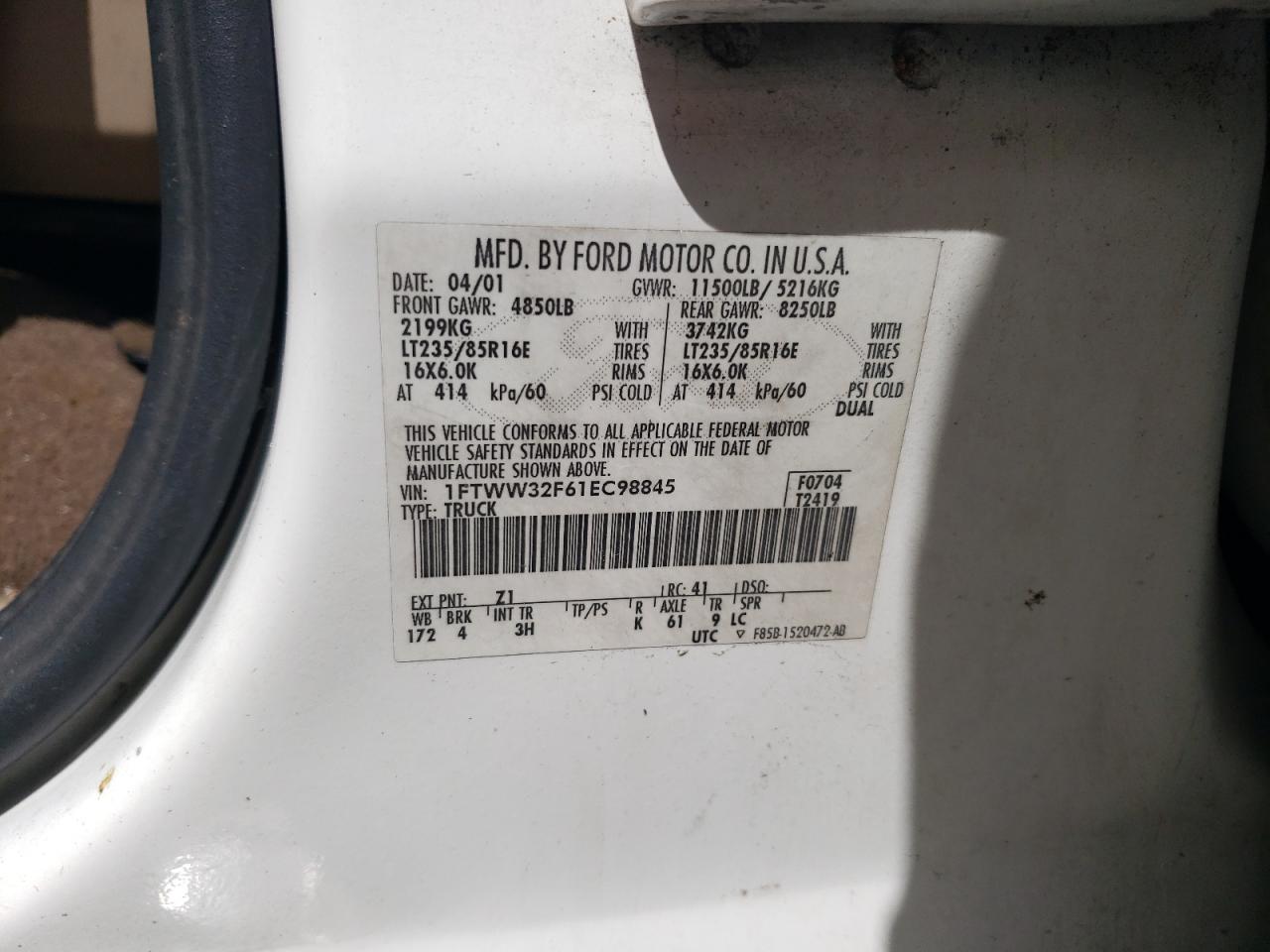 2001 Ford F350 Super Duty VIN: 1FTWW32F61EC98845 Lot: 65559864