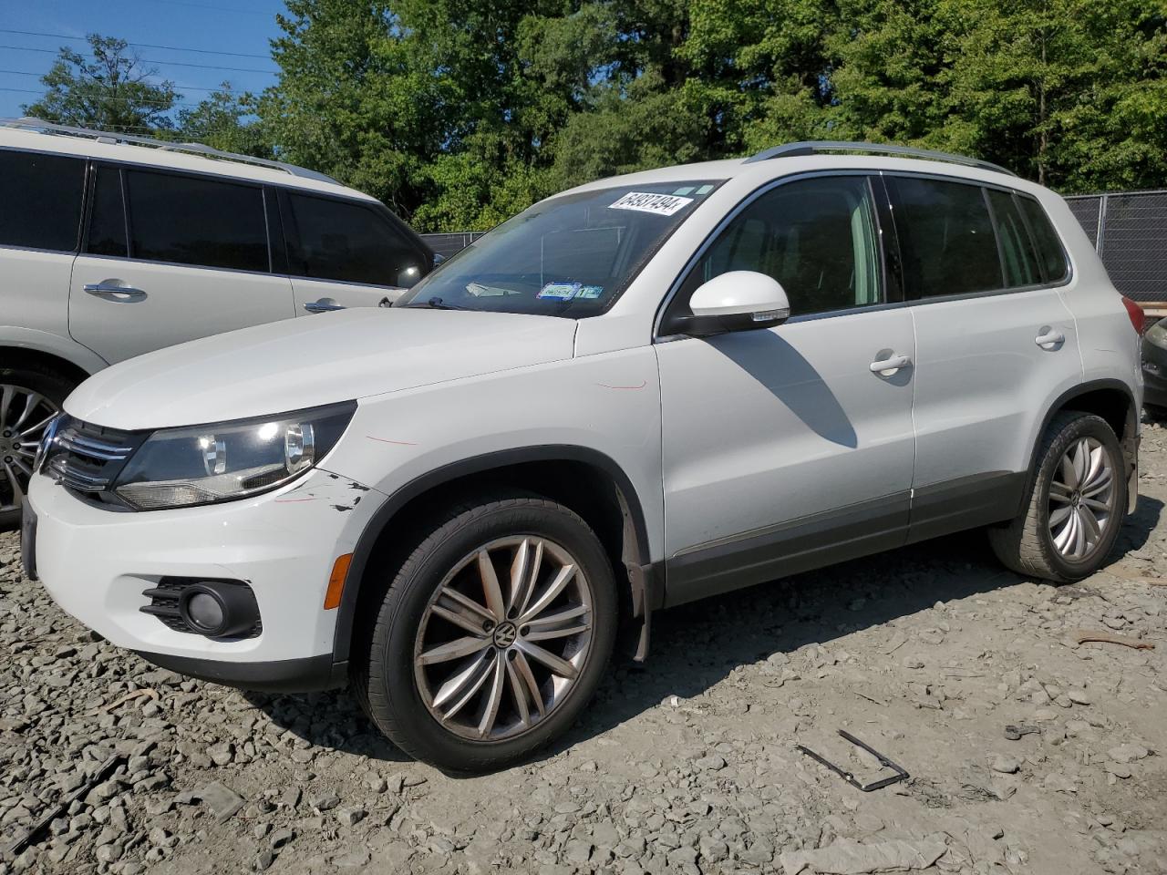 2015 Volkswagen Tiguan S VIN: WVGBV7AX2FW561221 Lot: 64937494