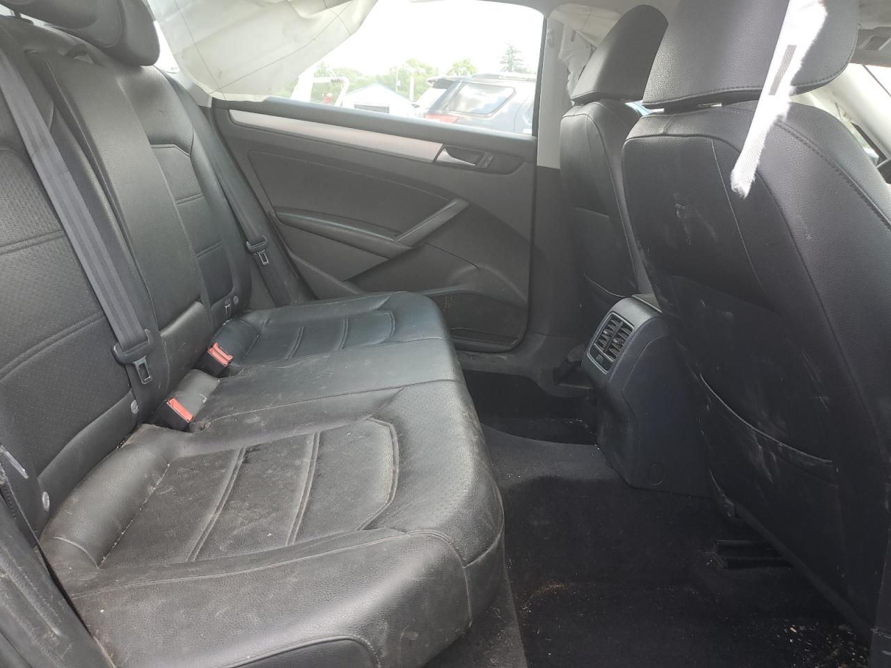 2013 Volkswagen Passat Se VIN: 1VWBP7A38DC127425 Lot: 66316974