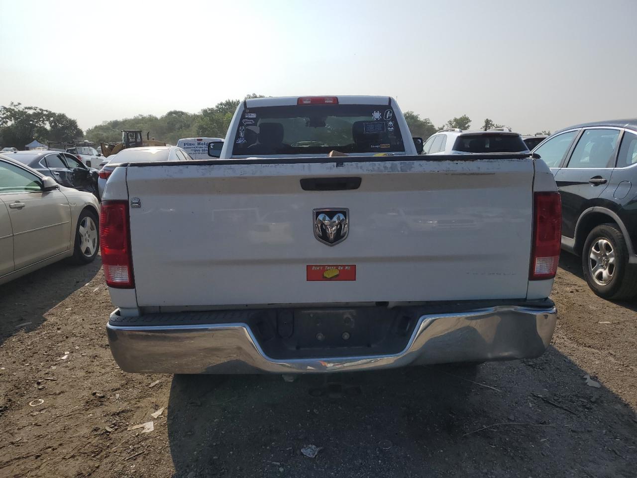 2016 Ram 1500 St VIN: 3C6JR6DT7GG285438 Lot: 67204124