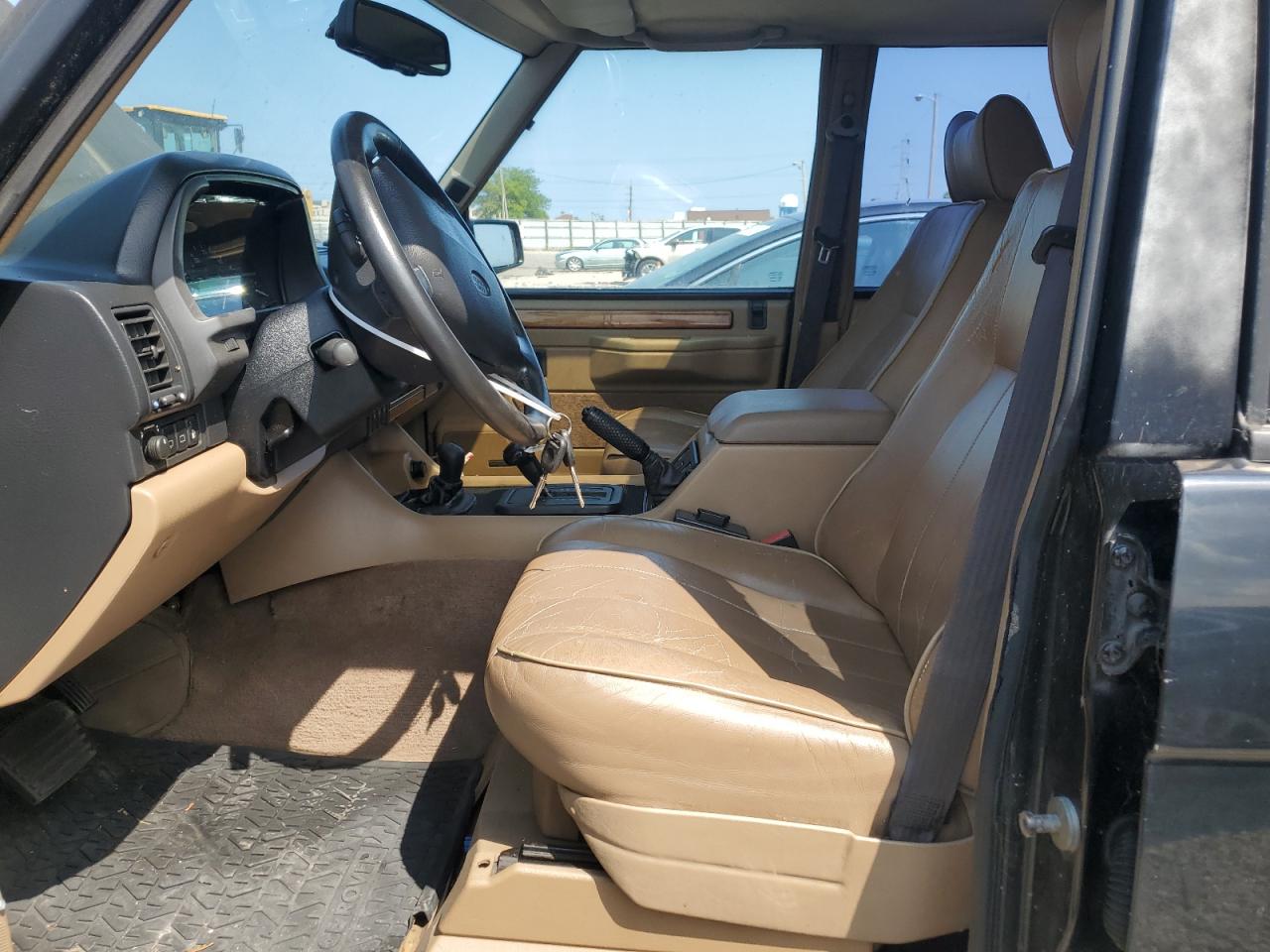 1995 Land Rover Range Rover Long Wheelbase VIN: SALHC1348SA657102 Lot: 66857674