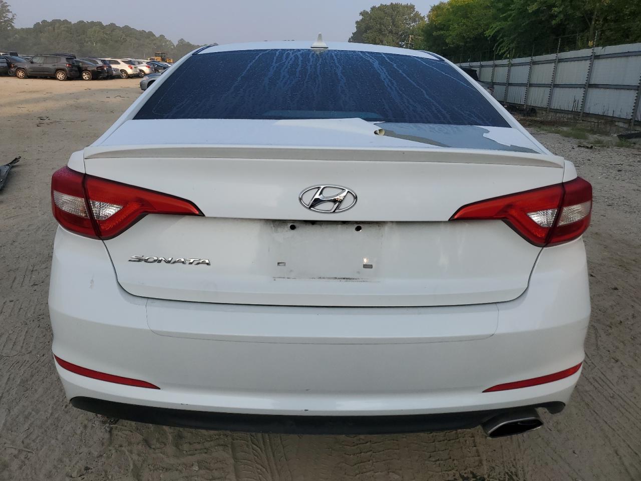 2016 Hyundai Sonata Se VIN: 5NPE24AF2GH260410 Lot: 65227114