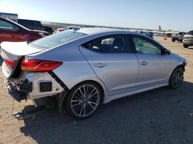  HYUNDAI ELANTRA 2018 Srebrny