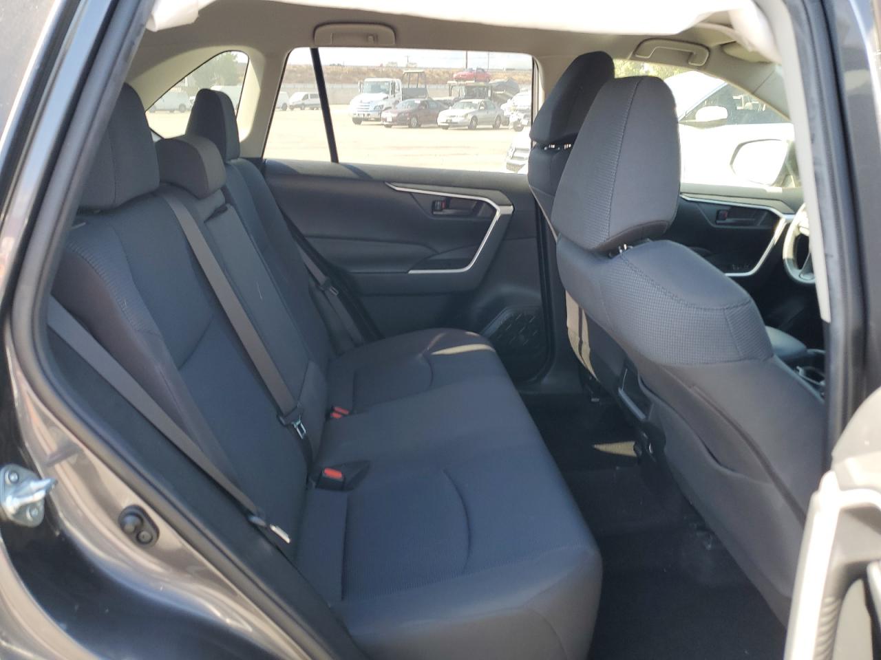 2019 Toyota RAV 4 - Image 11