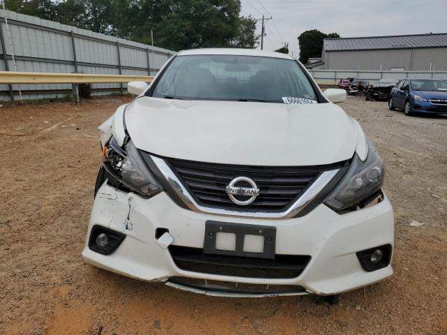  NISSAN ALTIMA 2017 White