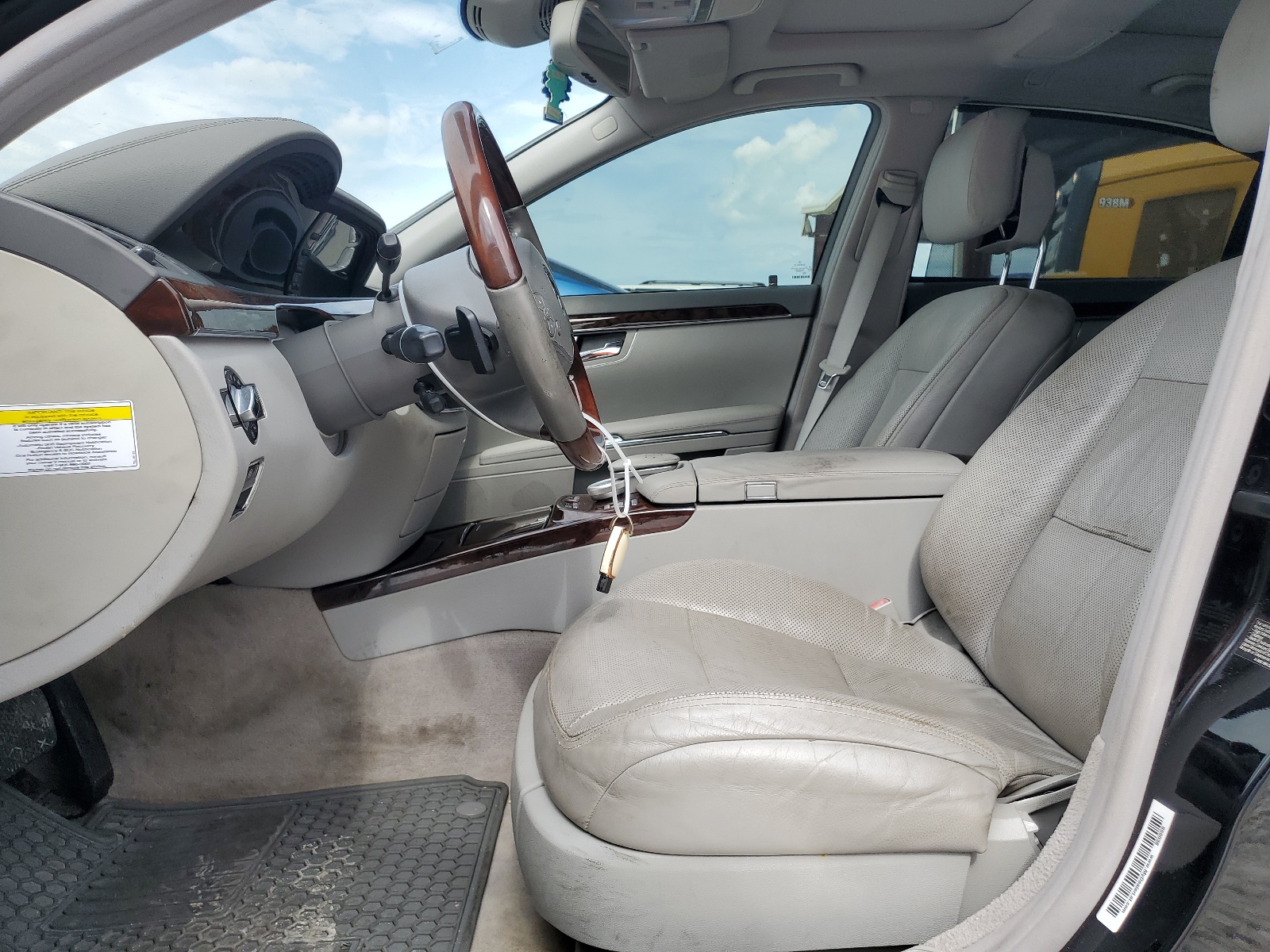 WDDNG7DB8DA530390 2013 Mercedes-Benz S 550