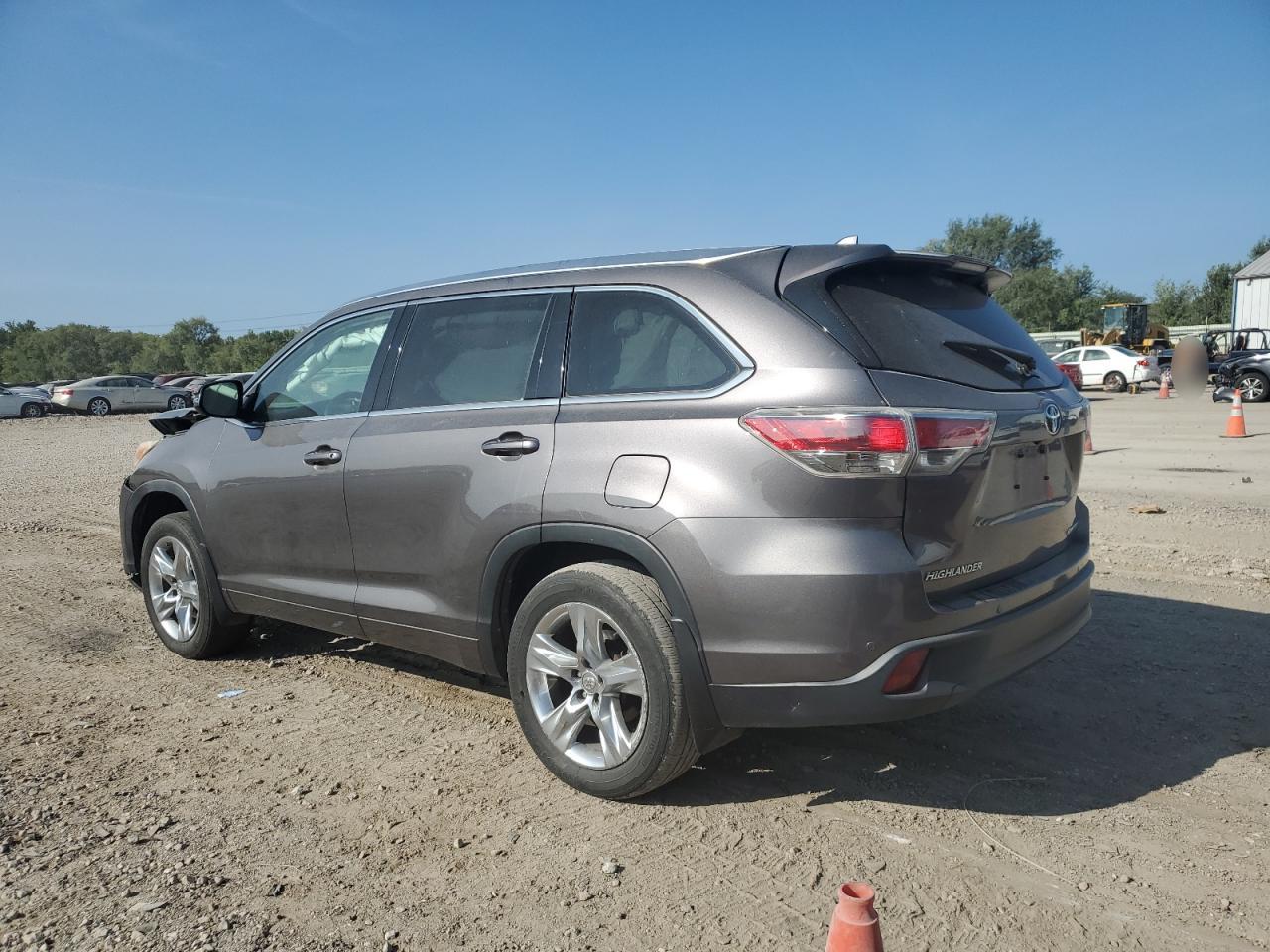 5TDDKRFH9FS076349 2015 TOYOTA HIGHLANDER - Image 2