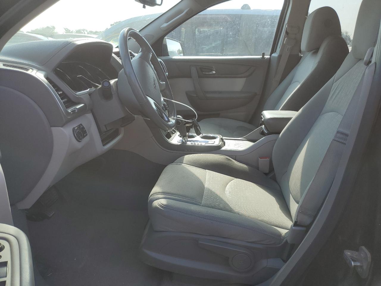 2015 GMC Acadia - Image 7