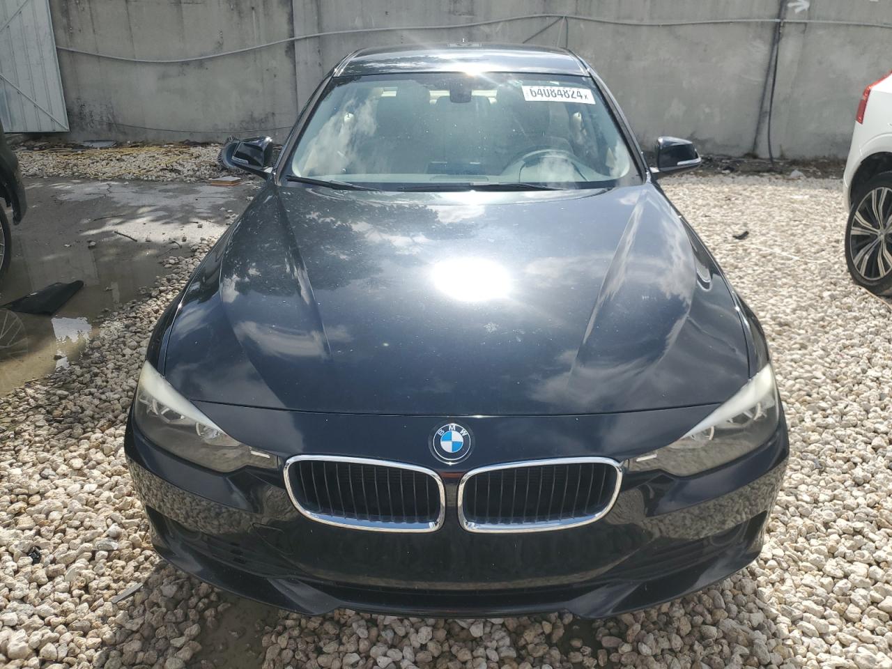 2015 BMW 320 I vin: WBA3B1C50FK137938