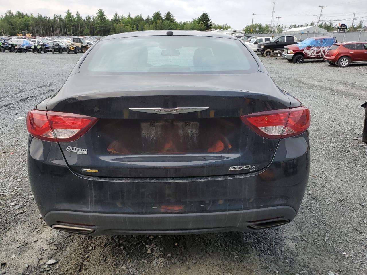 1C3CCCBG8GN181060 2016 Chrysler 200 S