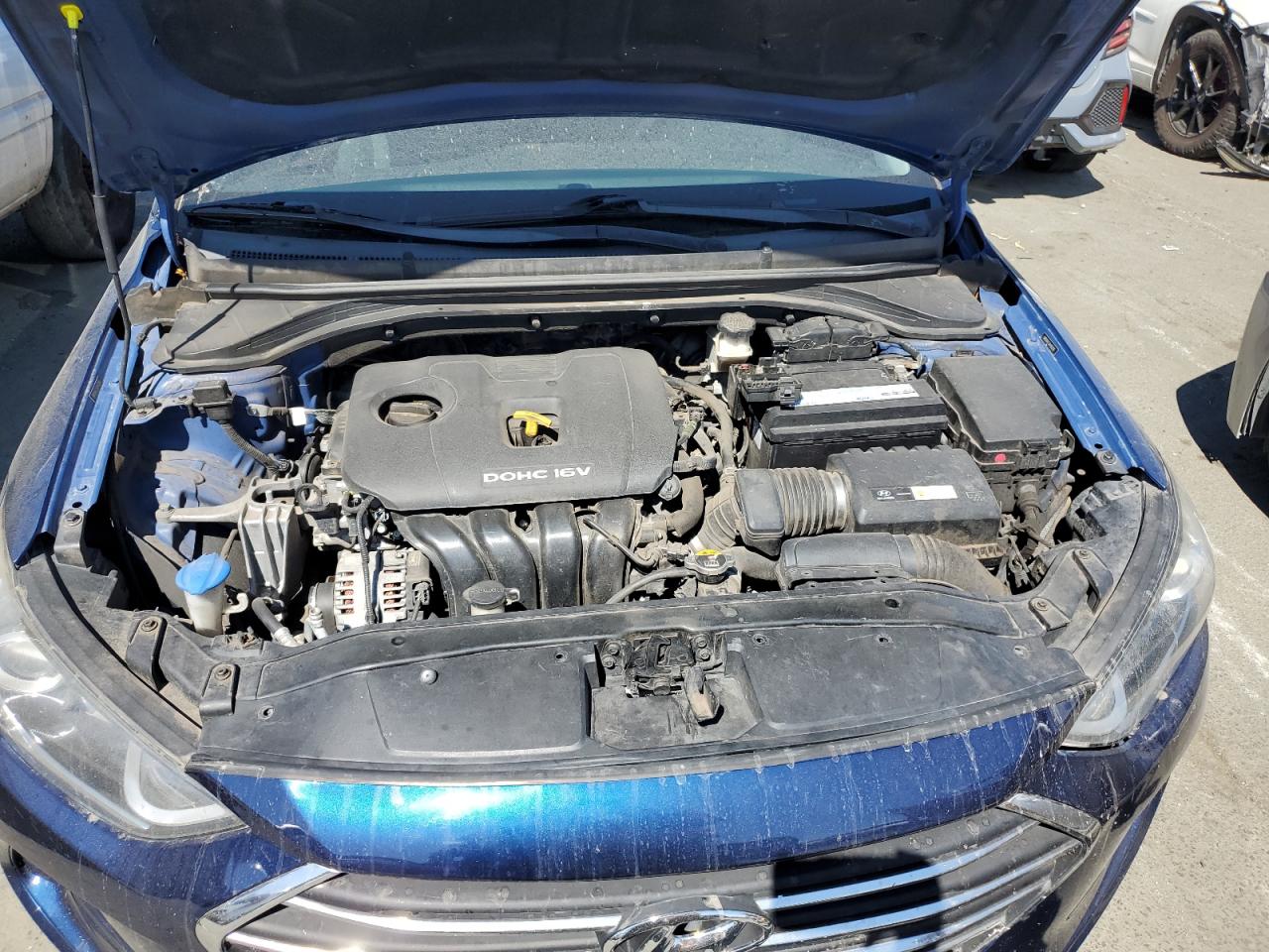 2017 Hyundai Elantra - Image 11