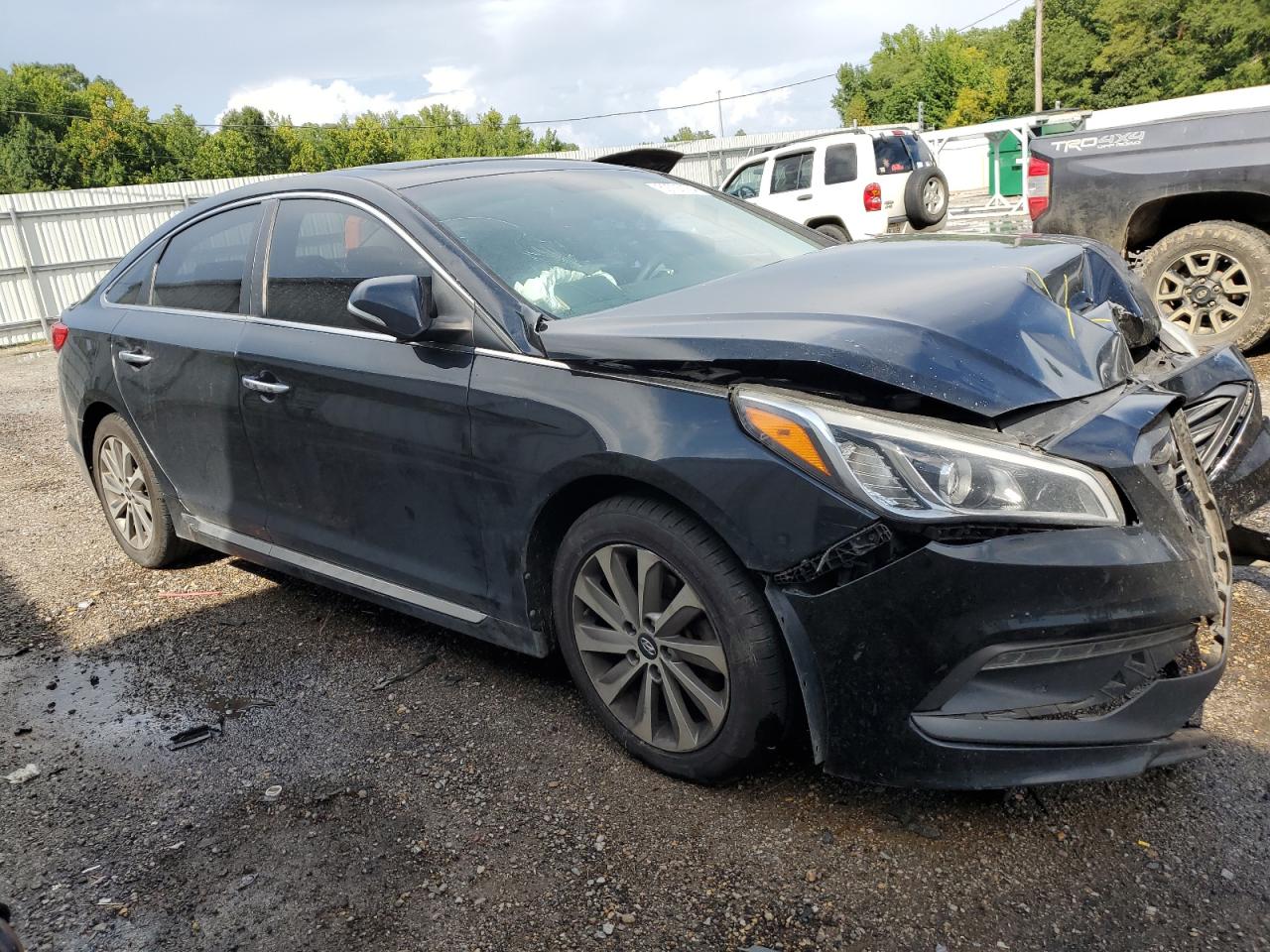 2022 Hyundai Sonata - Image 4