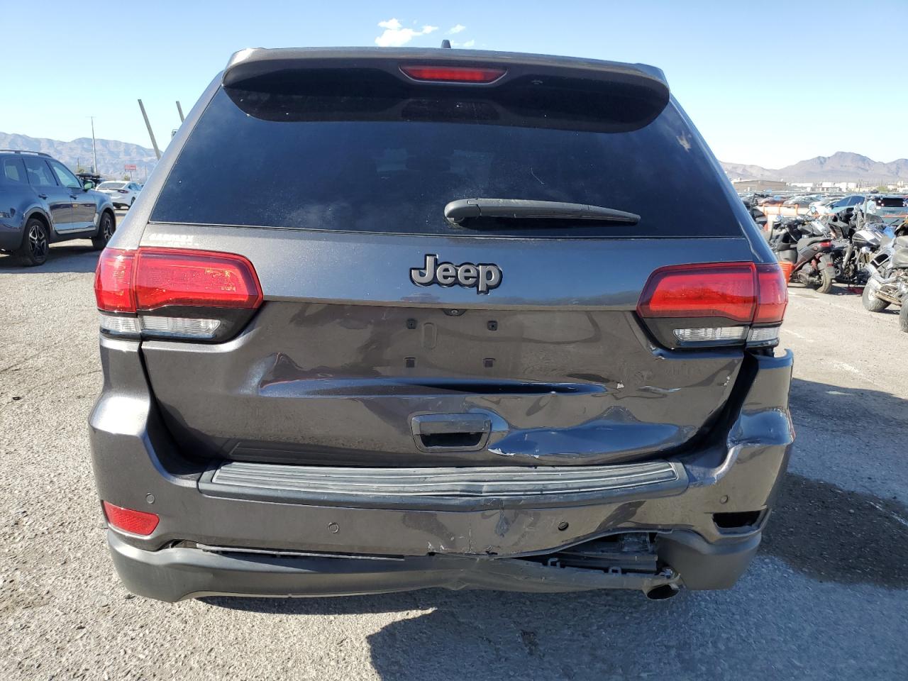 2016 Jeep Grand Cherokee Laredo VIN: 1C4RJEAG8GC358694 Lot: 67537234