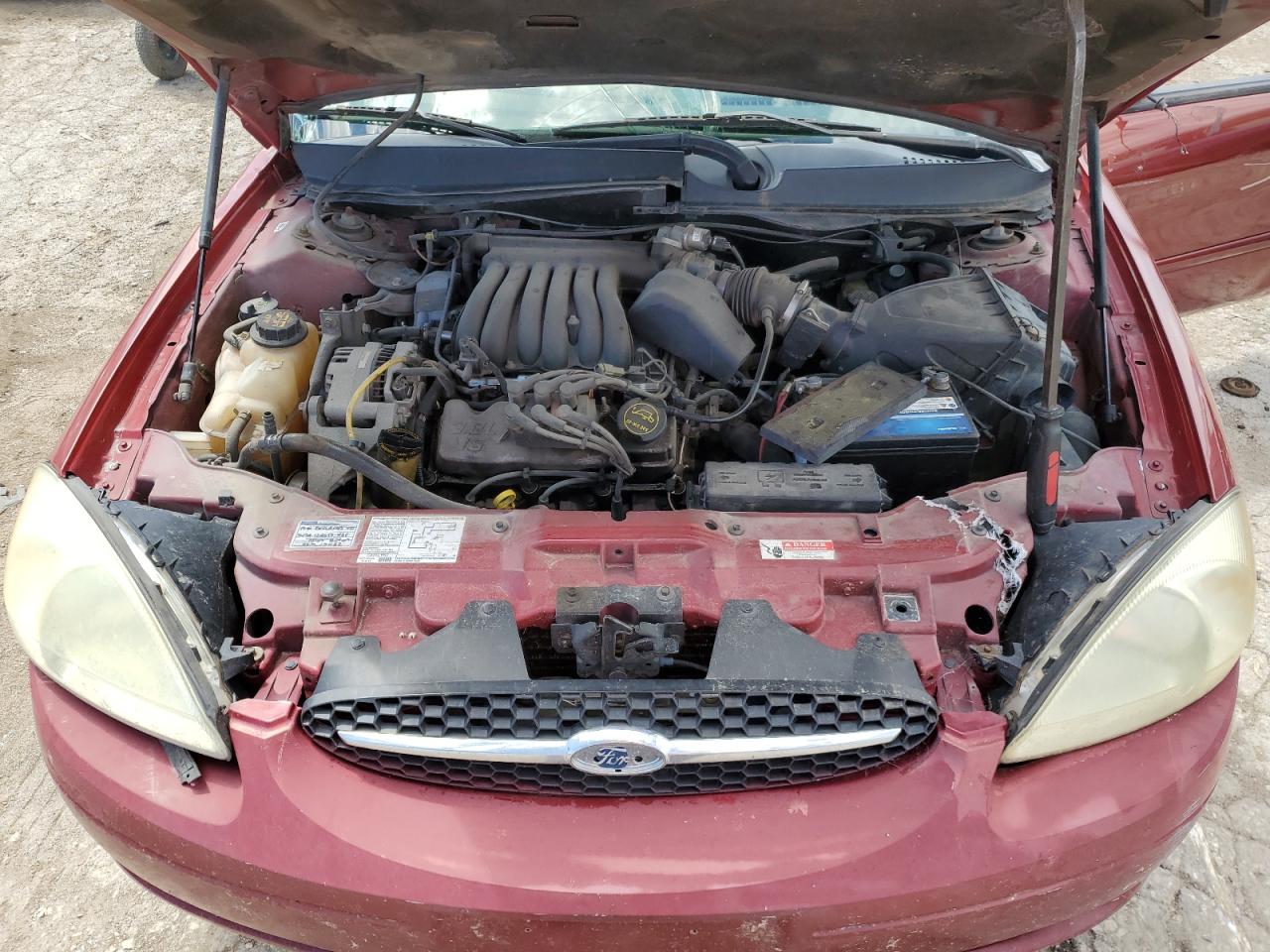2003 Ford Taurus - Image 11