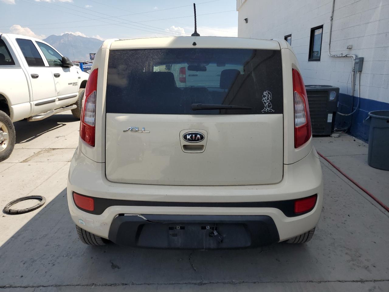 KNDJT2A59C7474297 2012 Kia Soul