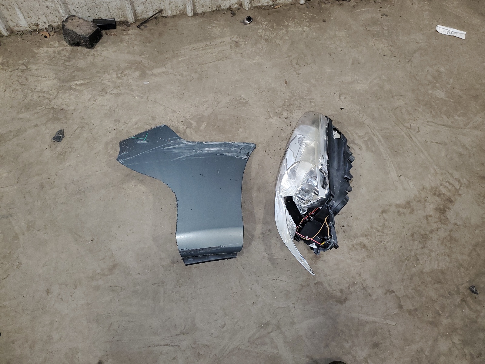 KMHDU4AD0AU870576 2010 Hyundai Elantra Blue