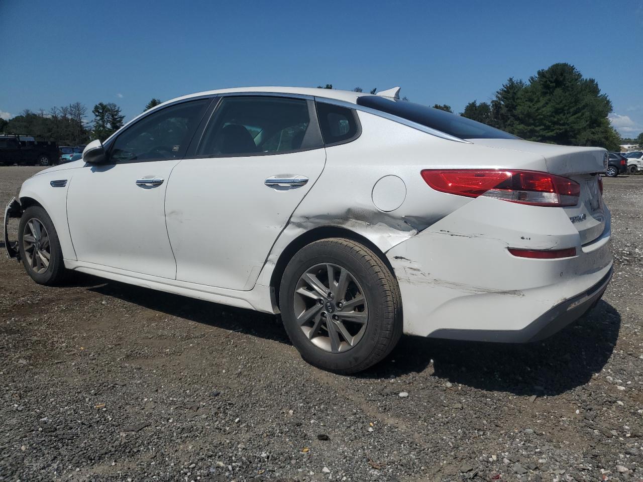 5XXGT4L38KG342123 2019 KIA OPTIMA - Image 2