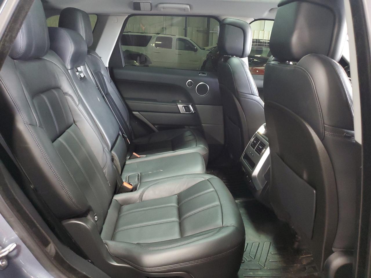 2018 Land Rover Range Rover Sport Se VIN: SALWG2RV1JA411766 Lot: 63539084