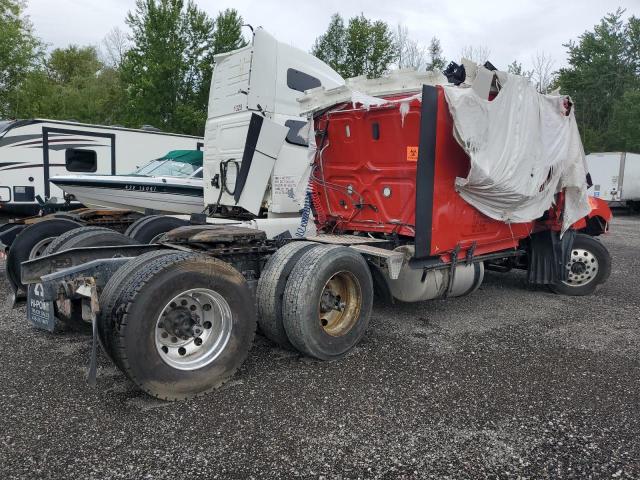 2019 FREIGHTLINER CASCADIA 126 