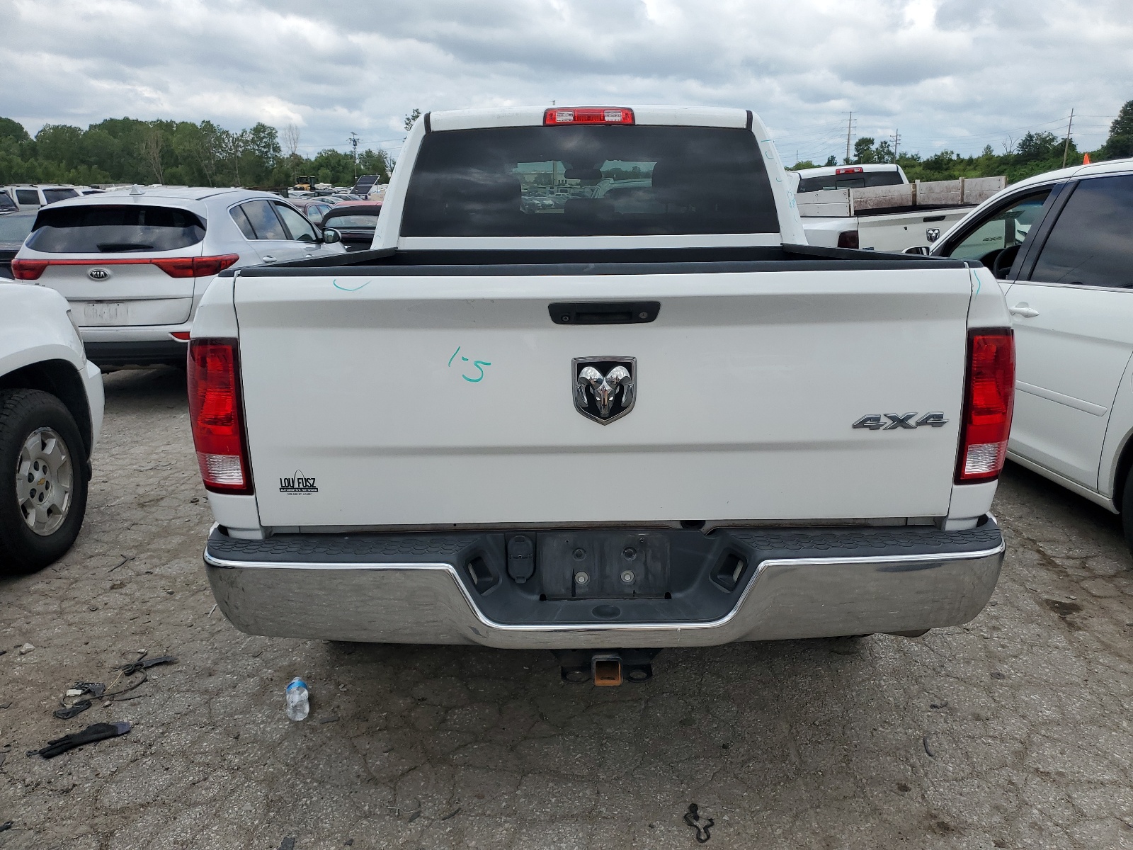 3C6RR7KT2HG543023 2017 Ram 1500 St
