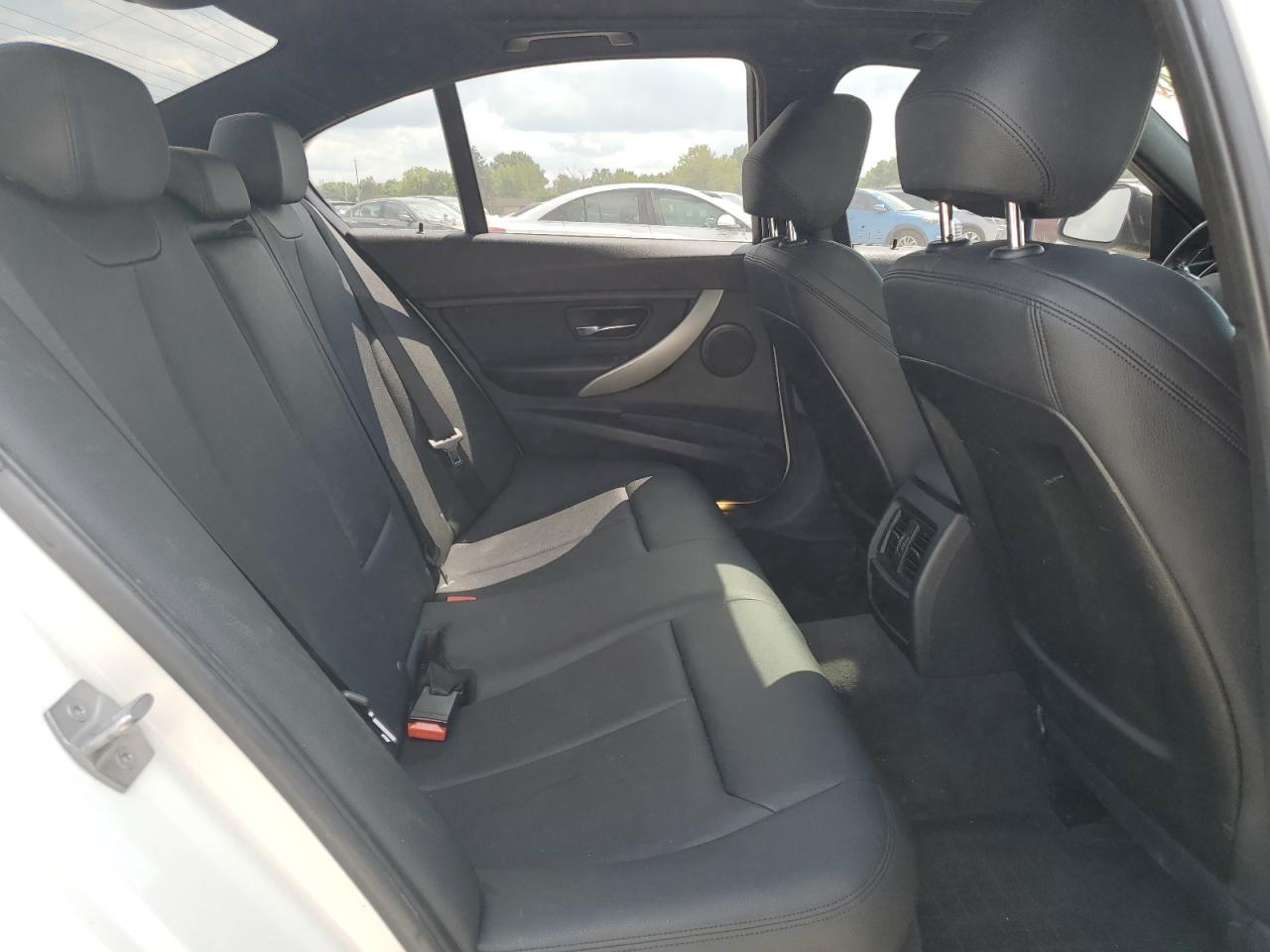 2015 BMW 320 I xDrive VIN: WBA3C3G5XFNS76220 Lot: 66916484