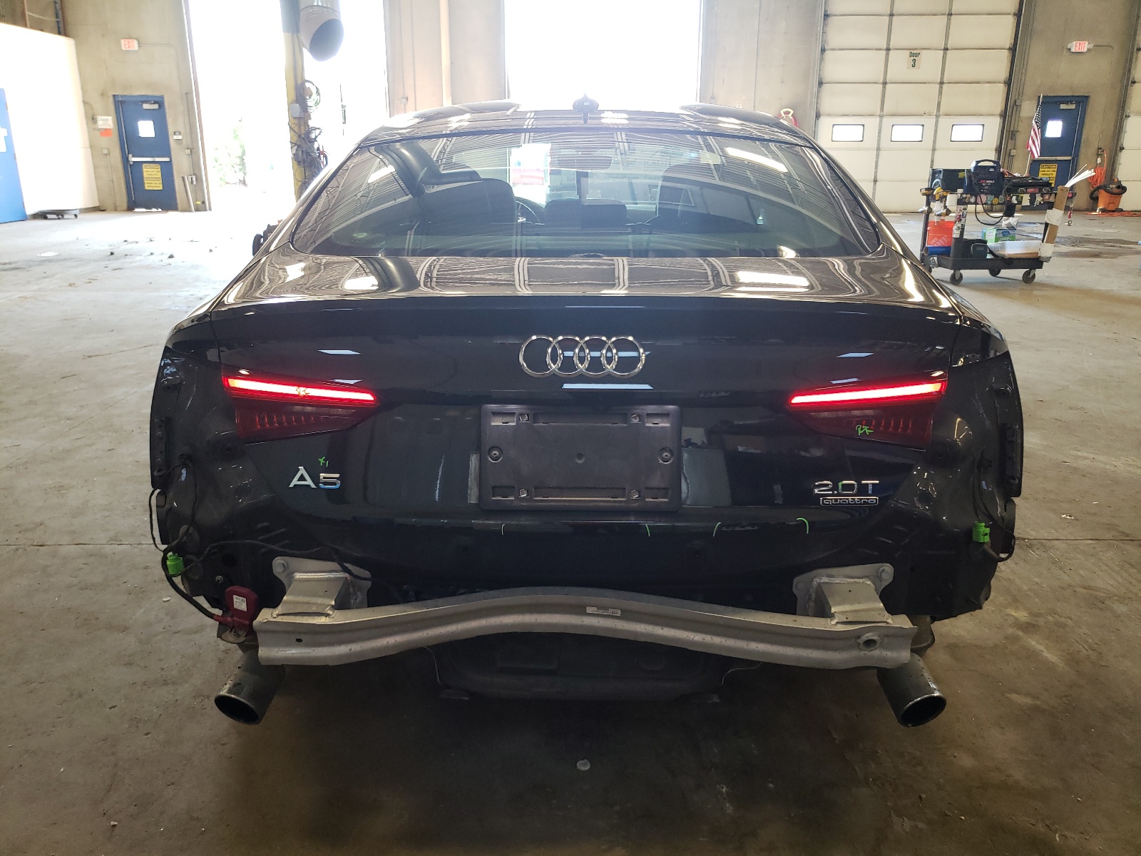 WAUANCF52JA136617 2018 Audi A5 Premium