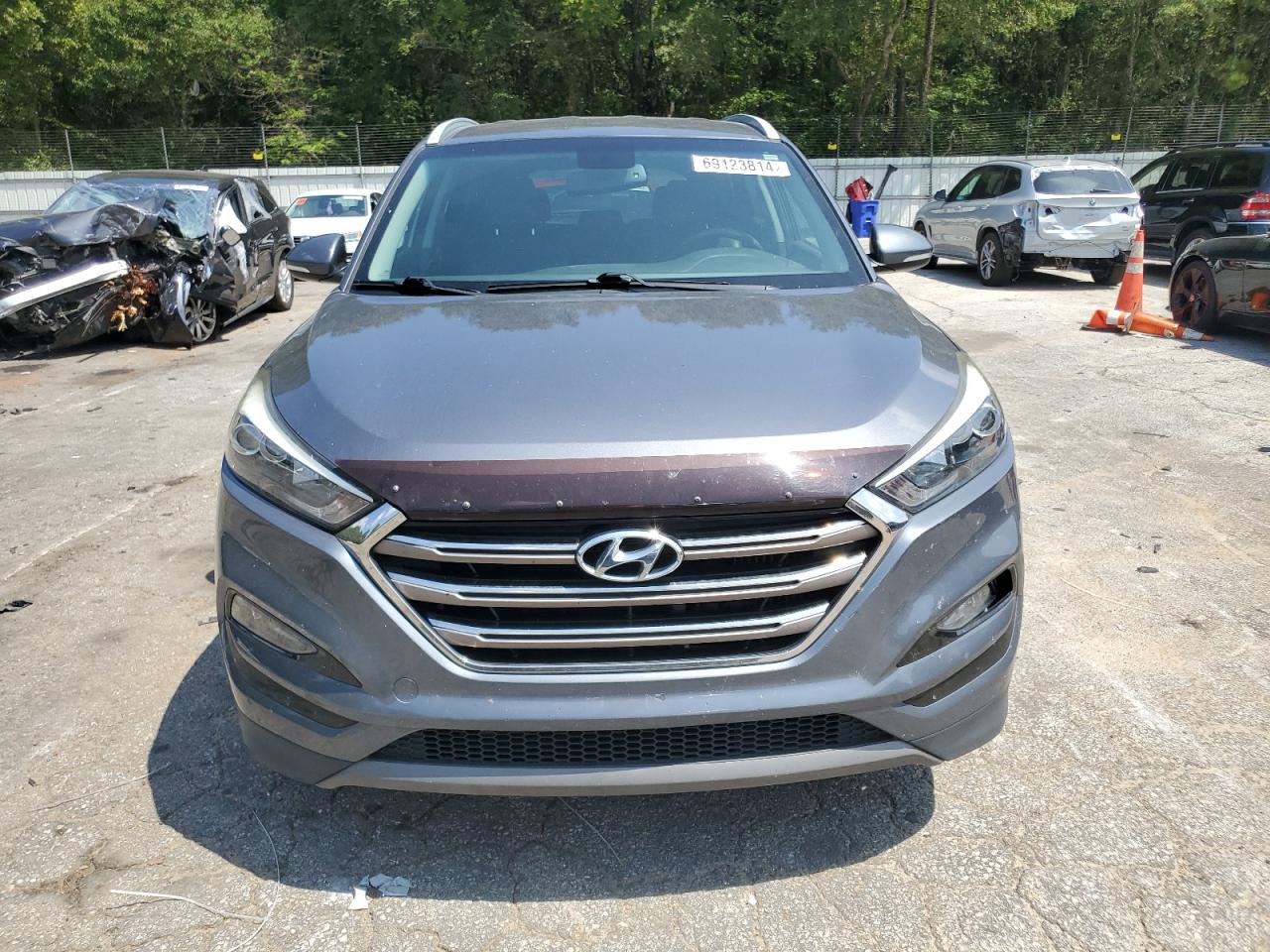 KM8J3CA22GU186863 2016 Hyundai Tucson Limited