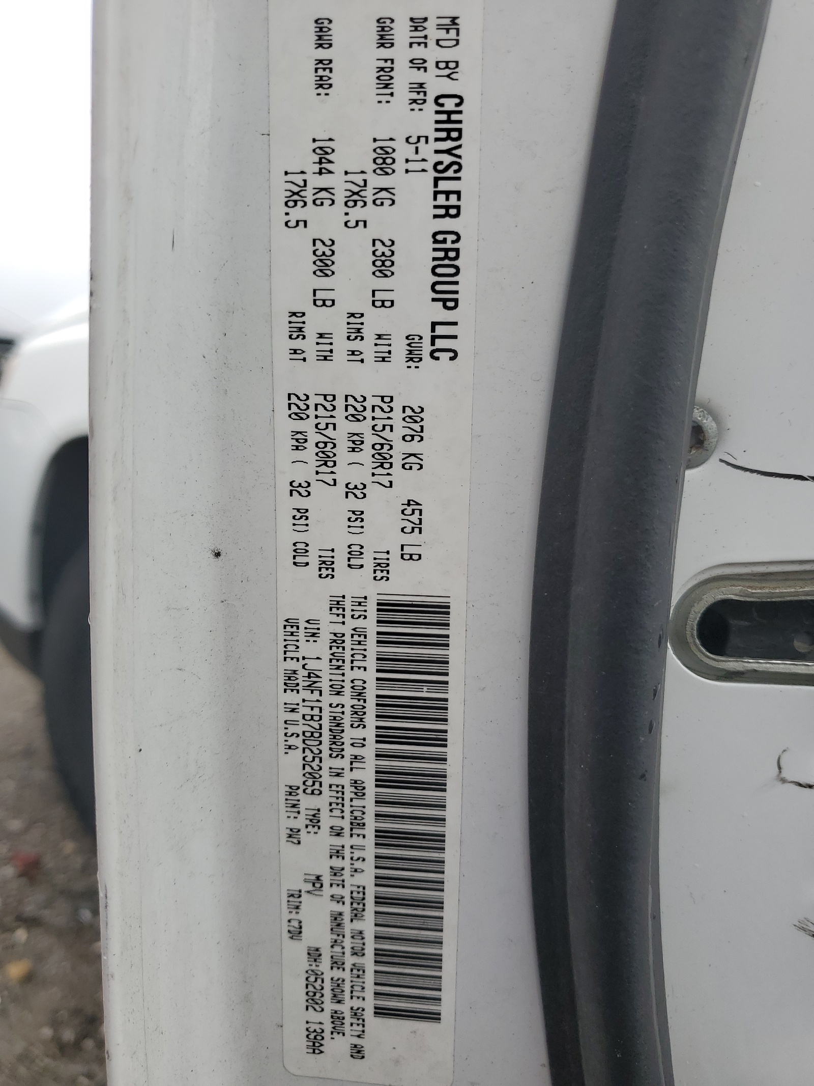 1J4NF1FB7BD252059 2011 Jeep Compass Sport