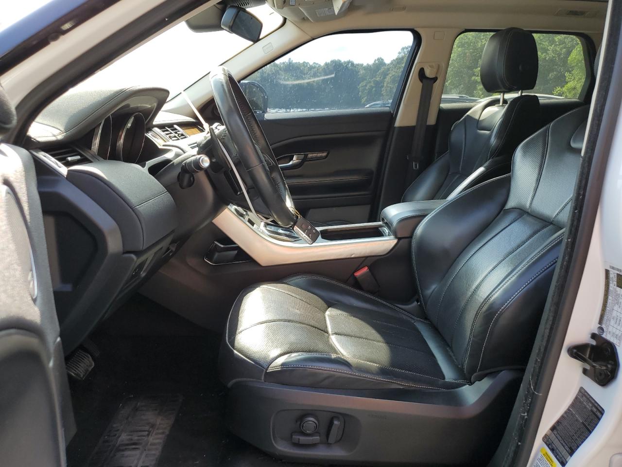 2017 Land Rover Range Rover - Image 7