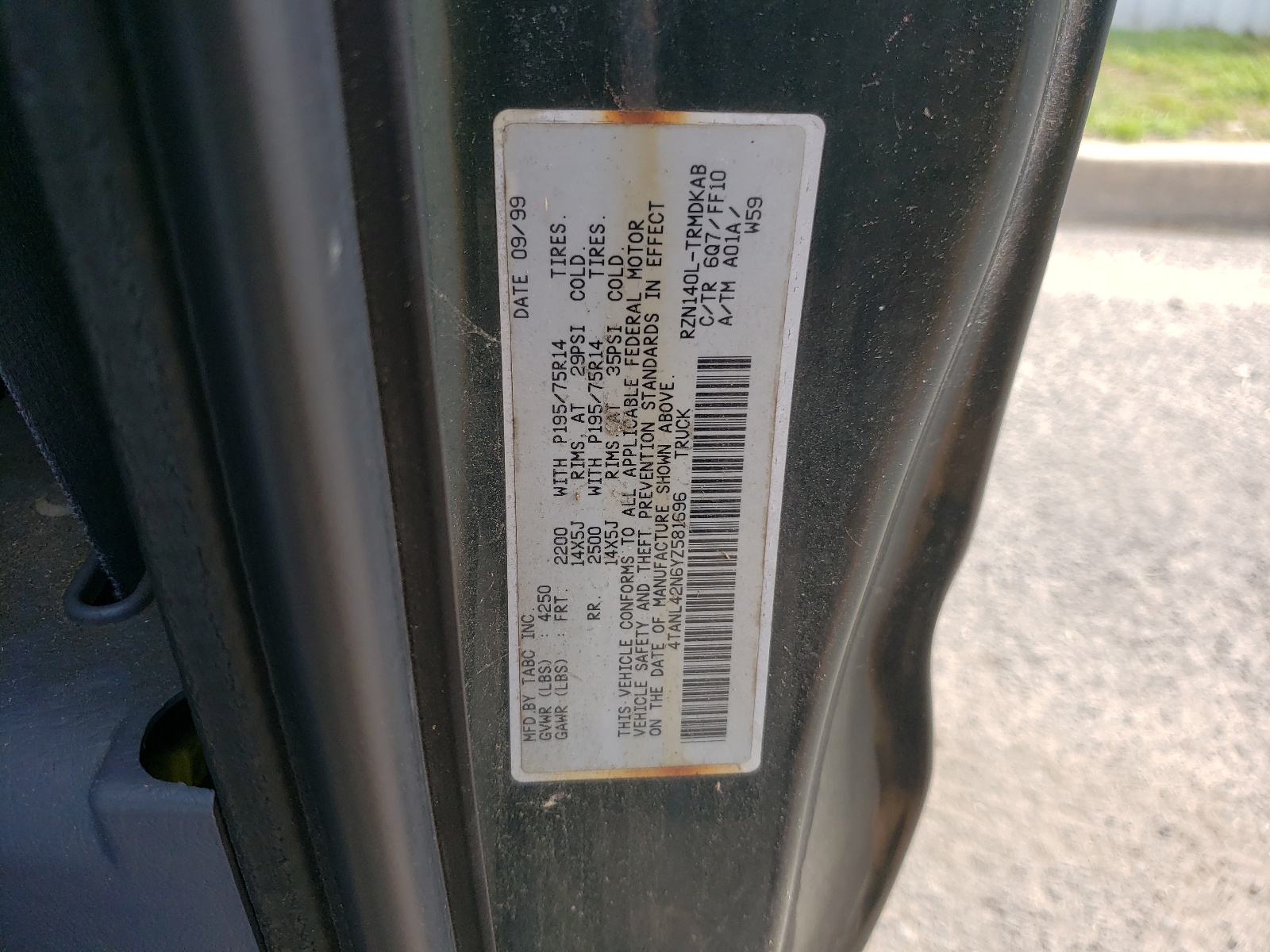 4tanl42n6yz581696 4TANL42N6YZ581696 2000 Toyota Tacoma