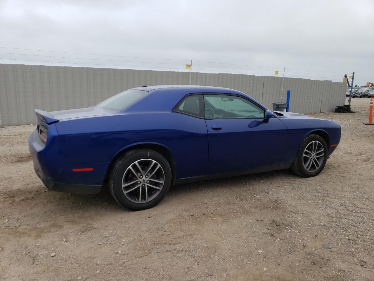 2019 Dodge Challenger - Image 3