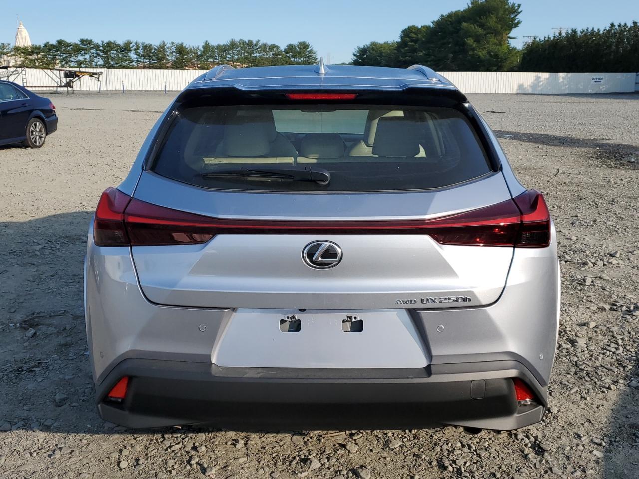 2024 Lexus Ux 250H Premium VIN: JTHP9JBH3R2074235 Lot: 67866224