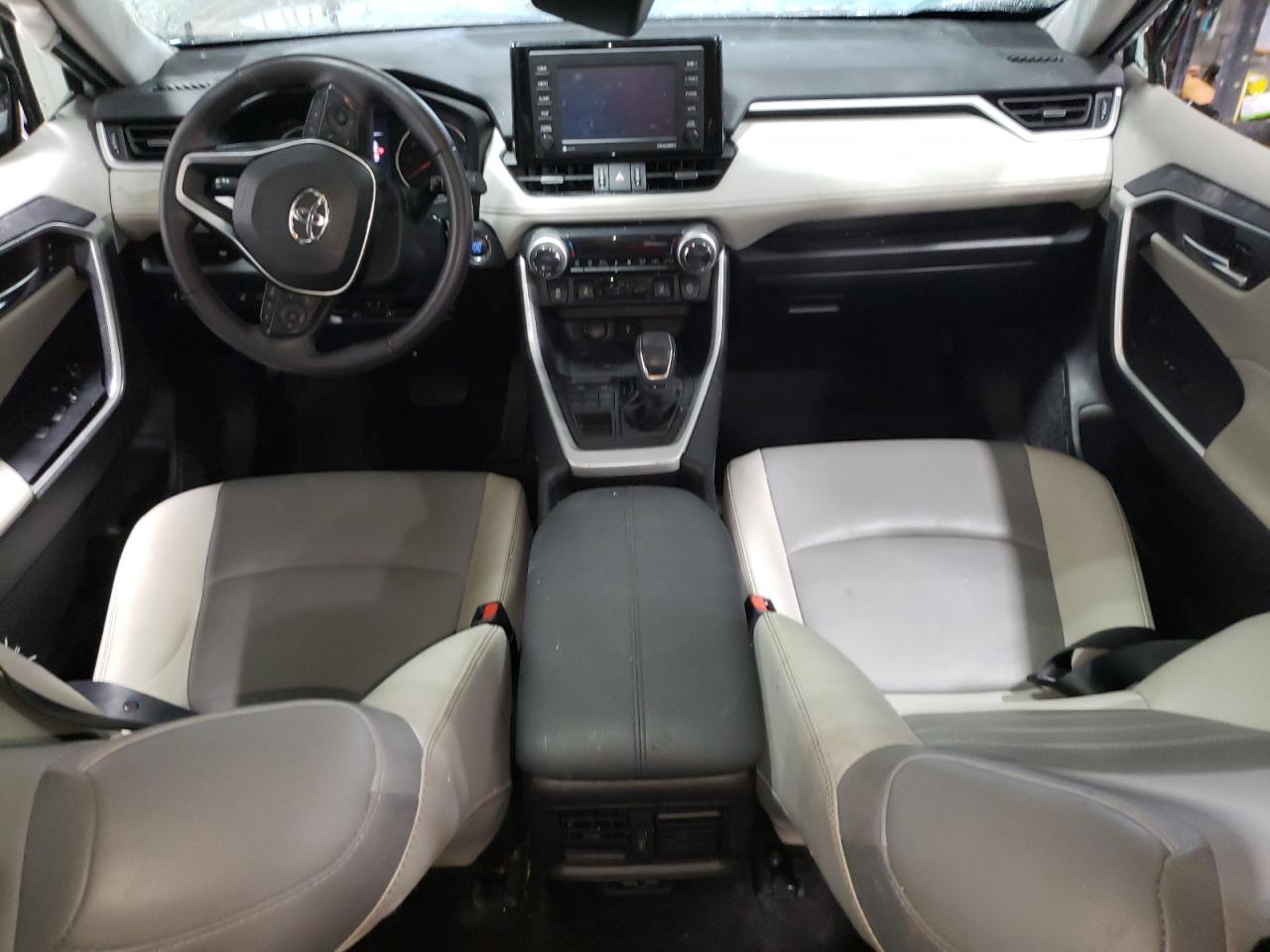 2021 Toyota Rav4 Xle Premium VIN: 2T3A1RFV0MW191266 Lot: 67002714