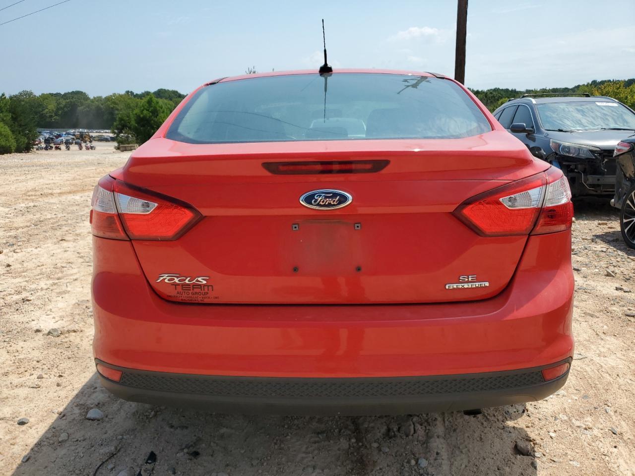 1FADP3F26EL396132 2014 Ford Focus Se