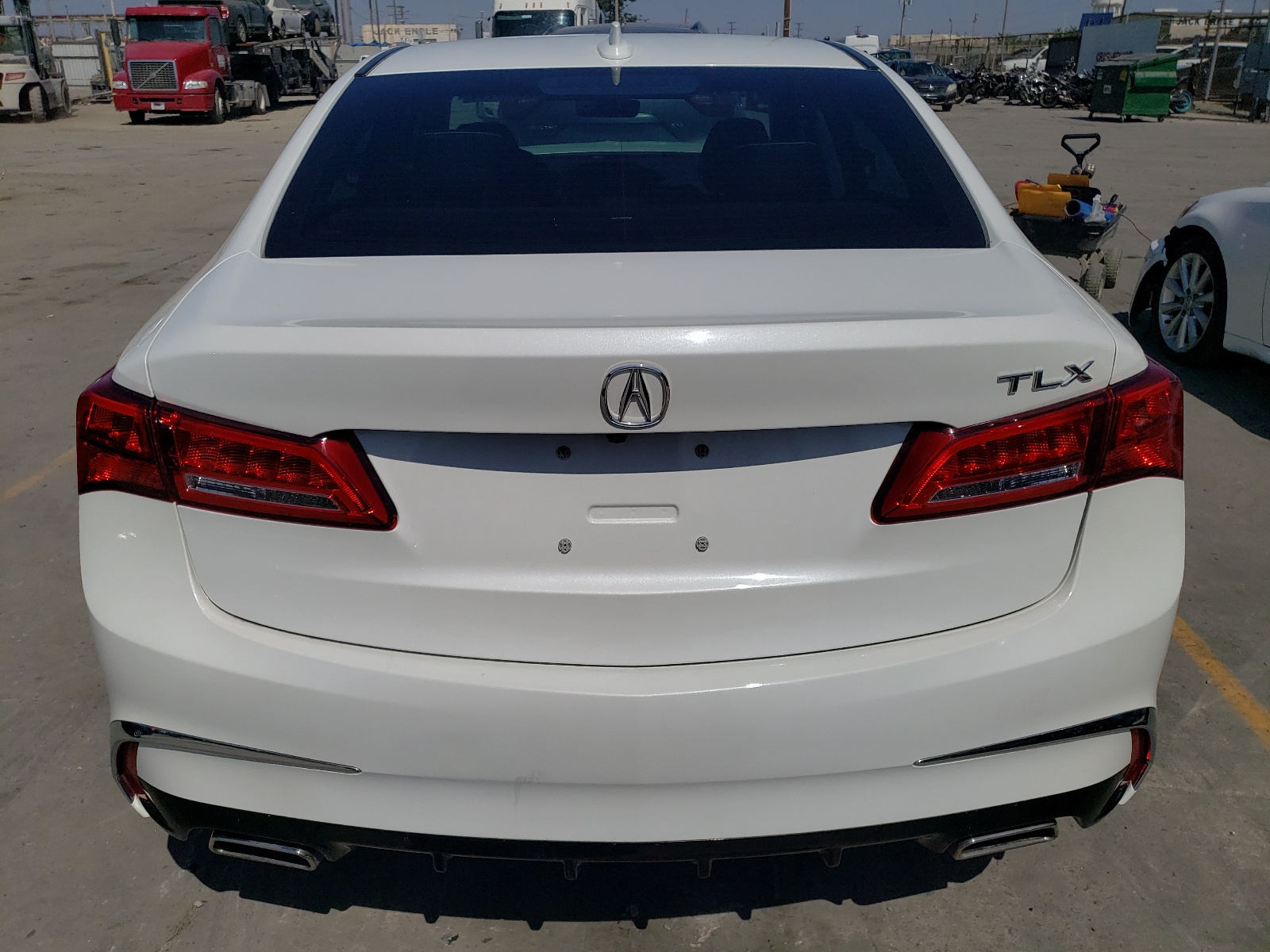 19UUB2F55JA011230 2018 Acura Tlx Tech