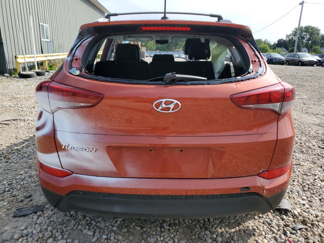 KM8J33A48HU336638 2017 Hyundai Tucson Limited