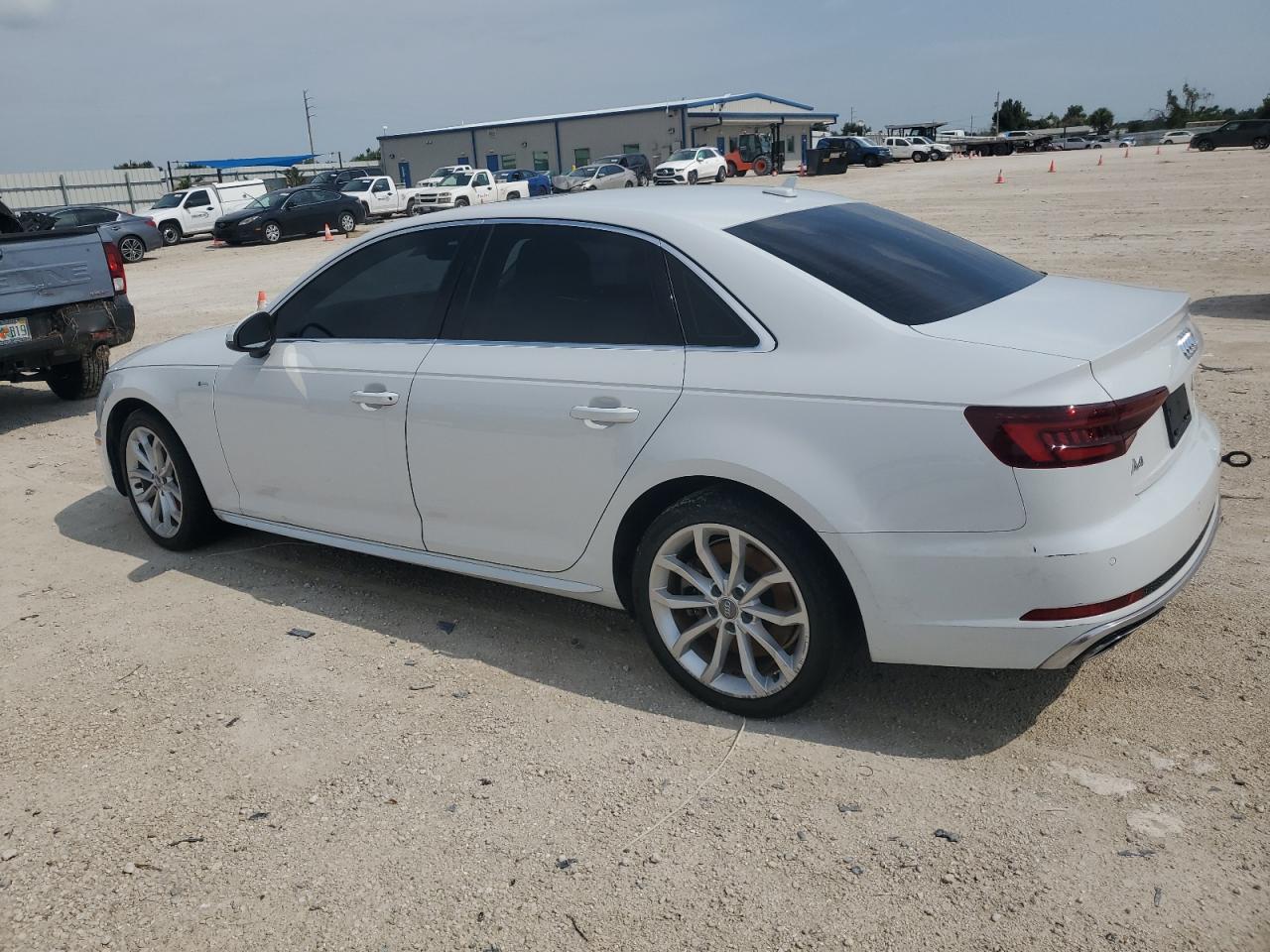 WAUENAF46KA056123 2019 AUDI A4 - Image 2