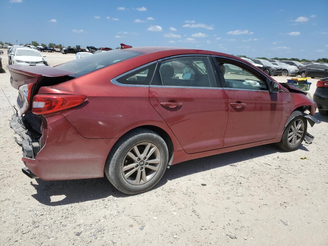 2016 Hyundai Sonata - Image 3