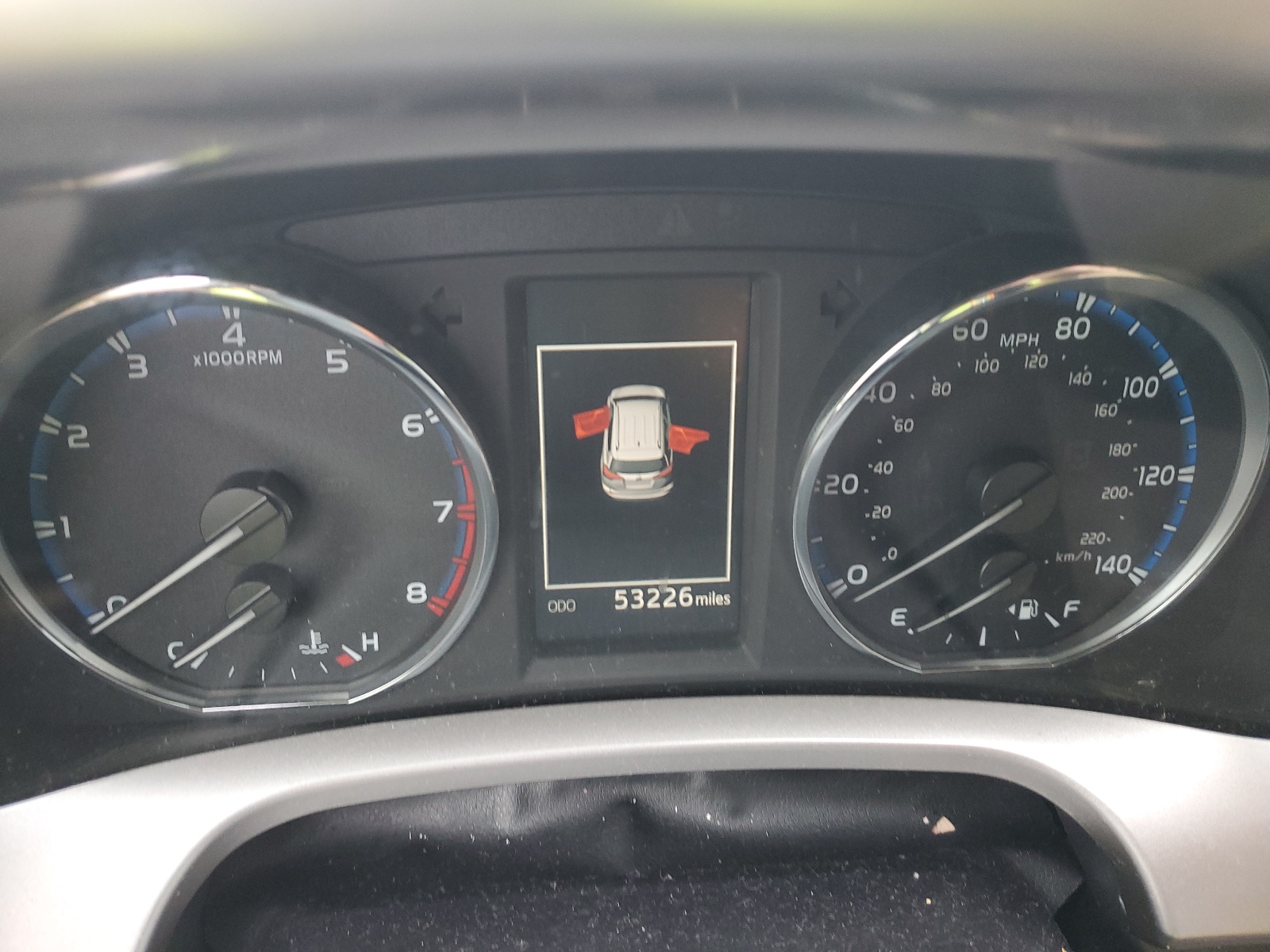 JTMYFREV3HJ134467 2017 Toyota Rav4 Limited